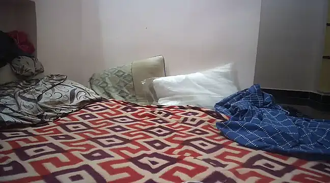 Snapshot of naughtymike0007 chatting on 01.28.25 naughtymike0007 online show from 01.28.25