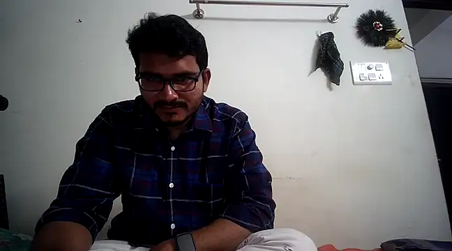 Snapshot of naughtymike0007 chatting on 02.02.25 naughtymike0007 online show from 02.02.25