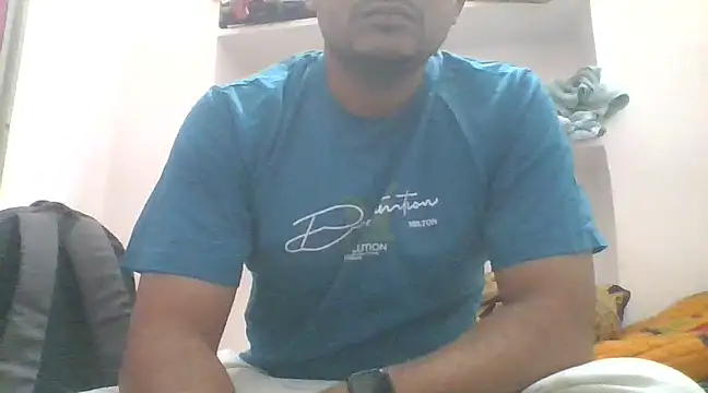 Snapshot of naughtymike0007 chatting on 02.27.25 naughtymike0007 online show from 02.27.25