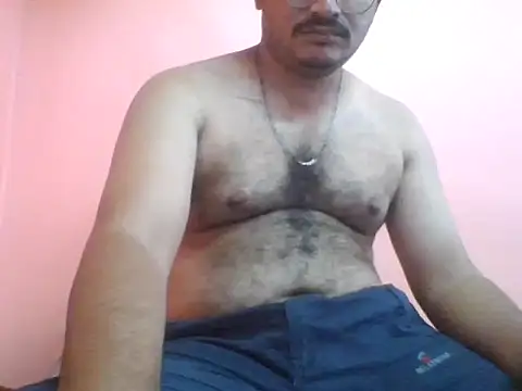 naughtymike0007 online show from 04.01.26