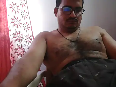 naughtymike0007 online show from 05.18.26