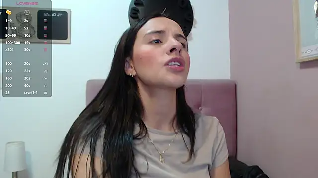 sofia her online show from 03.08.25