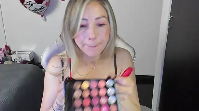 Andreina Suann online show from 09.27.25