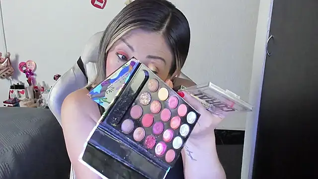 Andreina Suann online show from 01.06.26