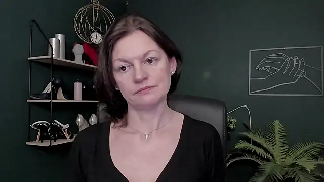 VivianWILD online show from 01.13.26