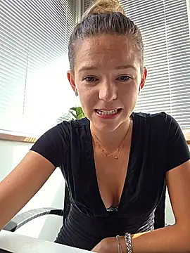 lucie mehott online show from 07.22.26