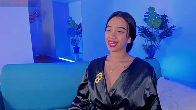 Snapshot of saracorraless chatting on 02.25.25 saracorraless online show from 02.25.25