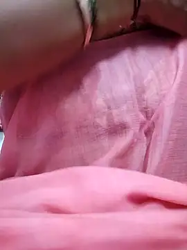 Snapshot of Januhot18 chatting on 12.30.24 Januhot18 online show from 12.30.24