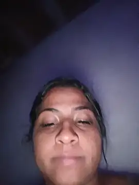 Snapshot of Giselabrunette25 chatting on 05.24.26 Giselabrunette25 online show from 05.24.26