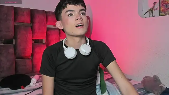 Angelo 018 online show from 01.04.25