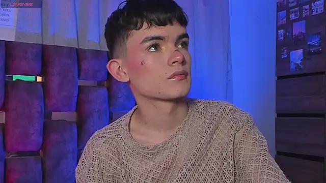 Angelo 018 online show from 02.07.25