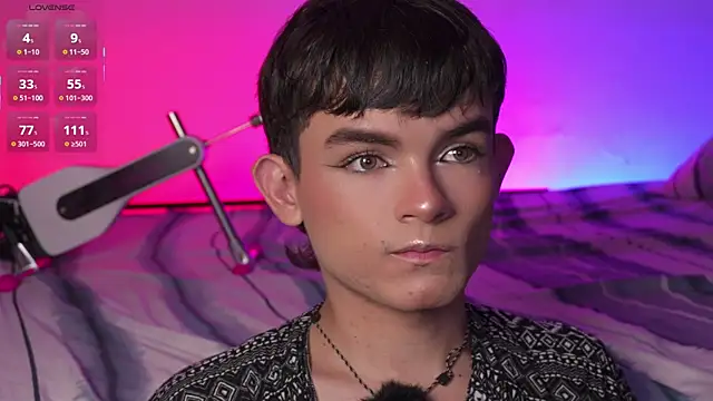 Angelo 018 online show from 10.26.25