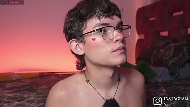 Angelo 018 online show from 11.20.25