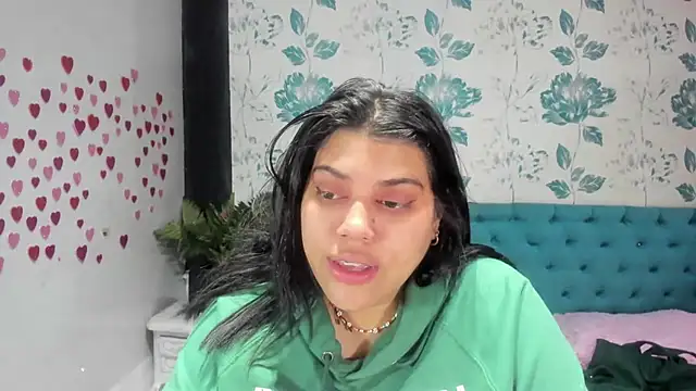 Snapshot of LindaBreeS chatting on 03.14.25 LindaBreeS online show from 03.14.25