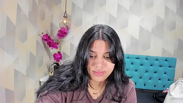 LindaBreeS online show from 09.29.25