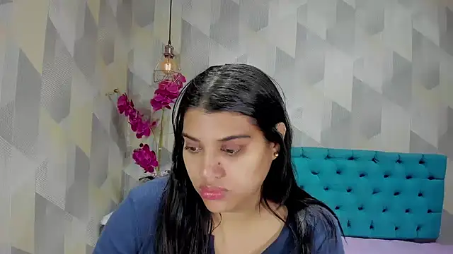 LindaBreeS online show from 10.31.25