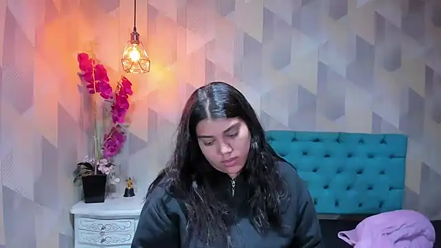 LindaBreeS online show from 12.21.25