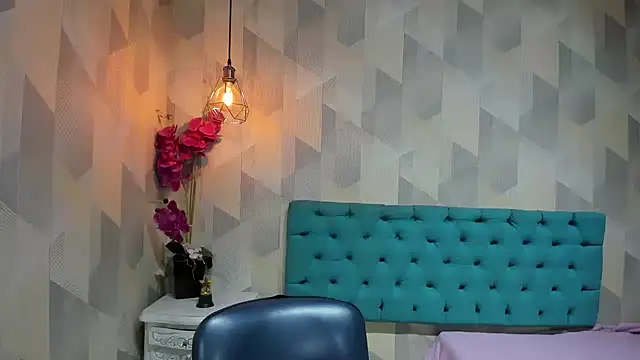 LindaBreeS online show from 05.23.26