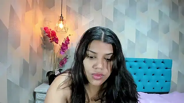 LindaBreeS online show from 05.27.26