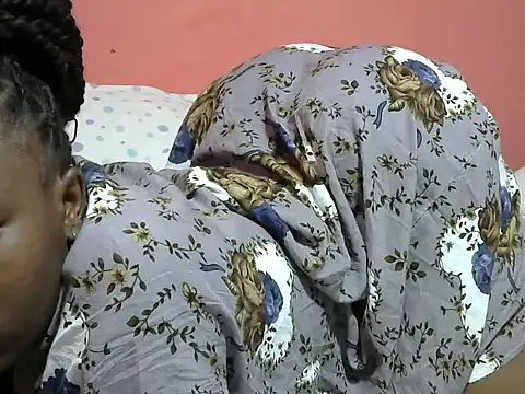 Snapshot of Qurate01 chatting on 01.14.26 Qurate01 online show from 01.14.26