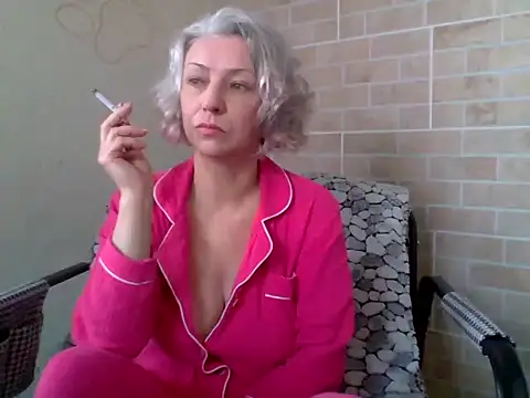 Lorie Carrie online show from 03.31.26