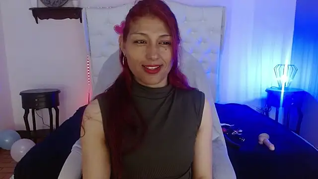 Snapshot of elena_detroya chatting on 01.27.25 elena detroya online show from 01.27.25