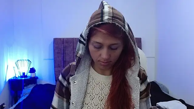 Snapshot of elena_detroya chatting on 03.07.25 elena detroya online show from 03.07.25