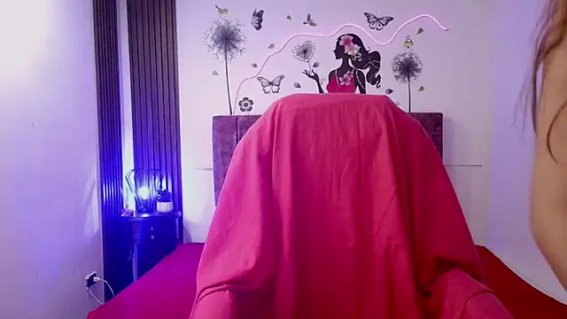 elena detroya online show from 11.13.25