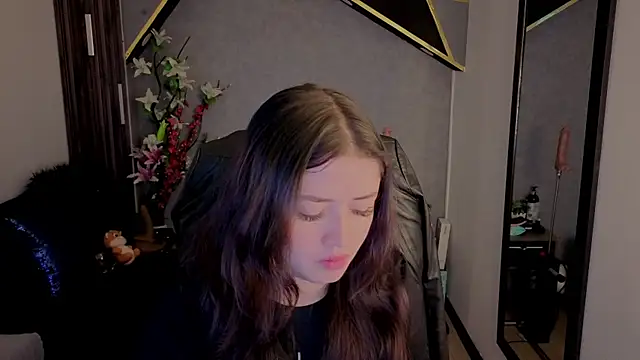 almma shy online show from 10.07.25