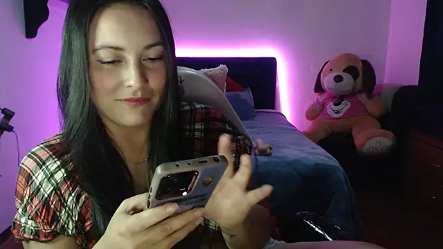 Snapshot of Allisonnlopez chatting on 01.15.25 Allisonnlopez online show from 01.15.25