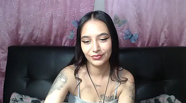 Annerainhoot online show from 12.19.24