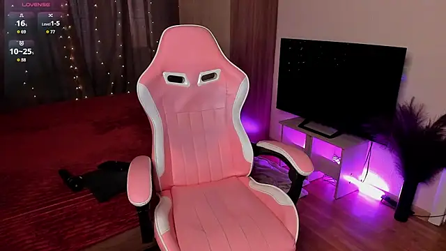 Jane Paws online show from 10.21.25