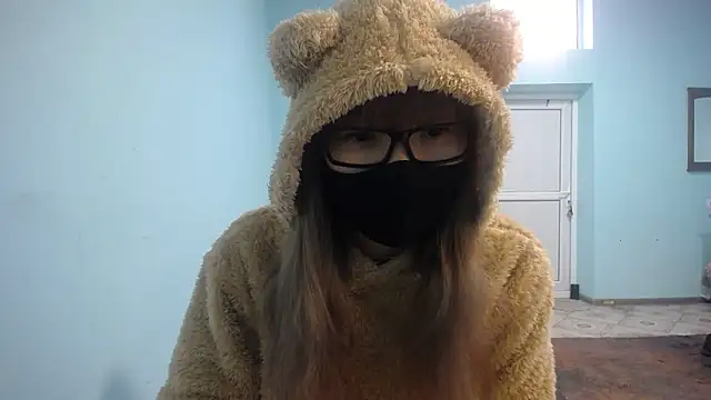 elllaaxx online show from 12.05.24