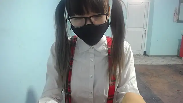 elllaaxx online show from 11.13.25