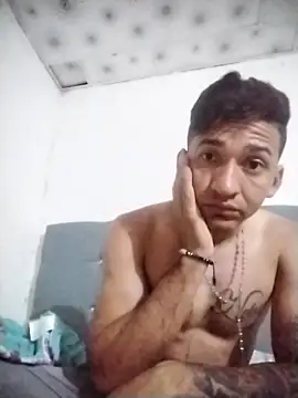 Yesiell online show from 11.04.25