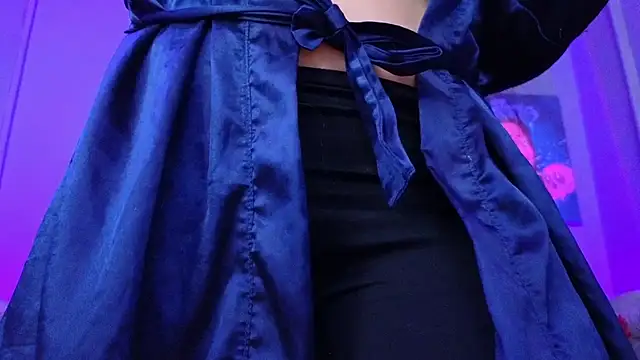 Julieta Russell online show from 02.01.25