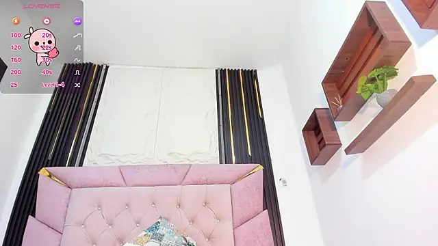 laurem-paulette online show from 12.21.24