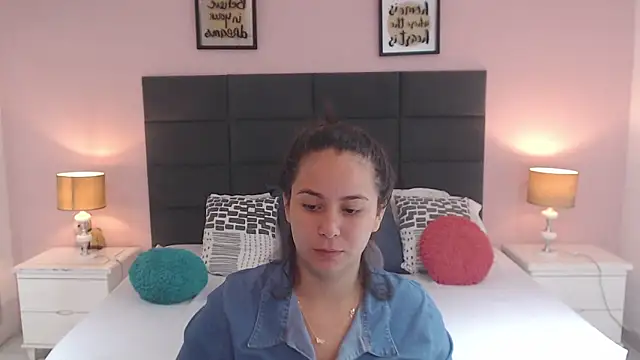 MadisonJenner online show from 12.19.24