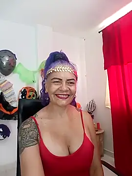 freyadevil333 online show from 10.13.25