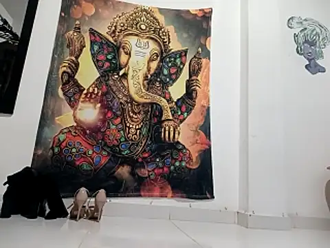 freyadevil333 online show from 10.25.25