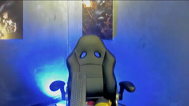 Big furry bear13 online show from 09.30.25