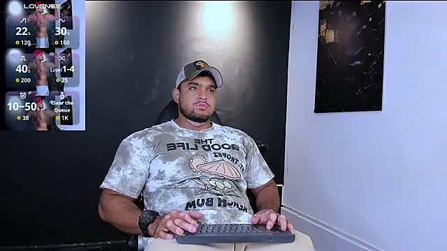 Big furry bear13 online show from 04.02.26