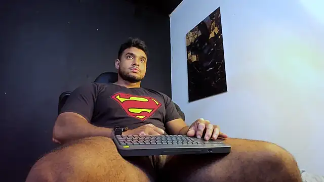 Big furry bear13 online show from 04.14.26