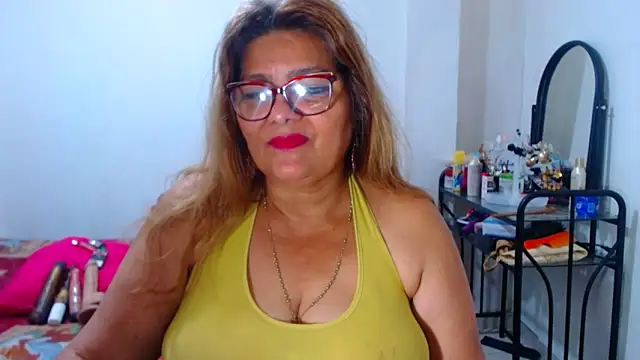 maturehot649 online show from 04.17.26