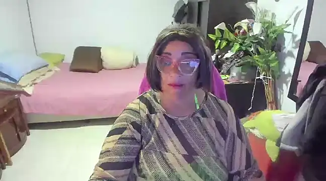 Mrs mommy  online show from 01.15.25