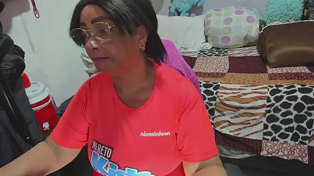 Mrs mommy  online show from 02.24.26