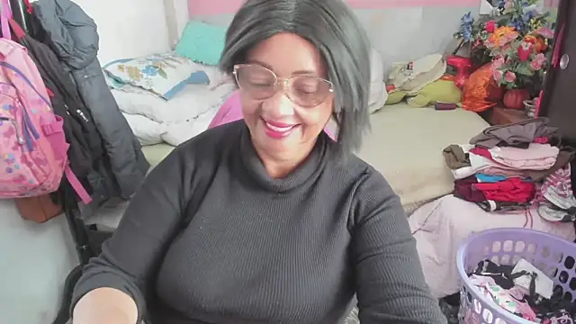 Mrs mommy  online show from 05.06.26