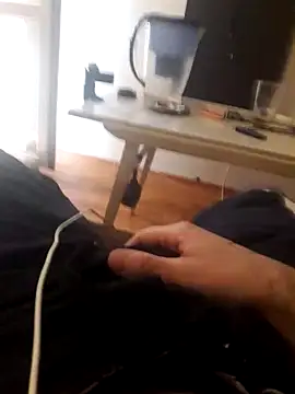 Snapshot of Victorious_Devil chatting on 02.01.25 Victorious Devil online show from 02.01.25