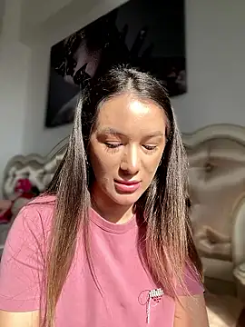 HotXMom online show from 03.13.26