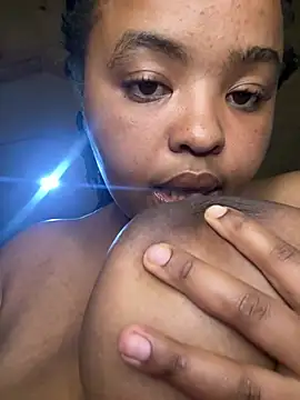 Linahlove online show from 03.02.25